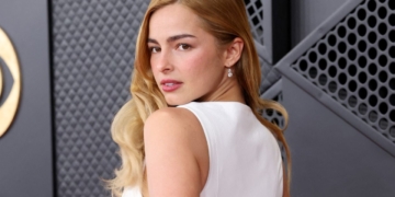 To the side, please: The stylish comeback of the classic side part hairstyle