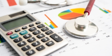 When profit prescribes: rethinking health through commercial determinants