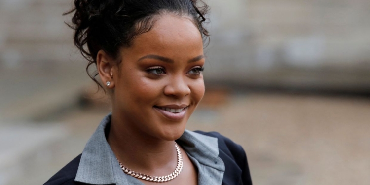 Woman pleads not guilty to attempted murder of singer Rihanna