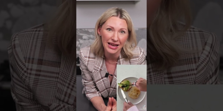 Kaelie Mae’s Type 1 Diabetic Diet is ACTUALLY Balanced