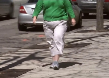 Benefits of walking 10,000 steps a day