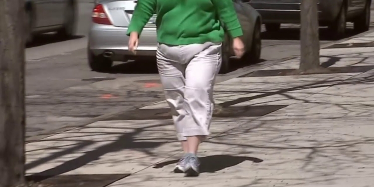 Benefits of walking 10,000 steps a day