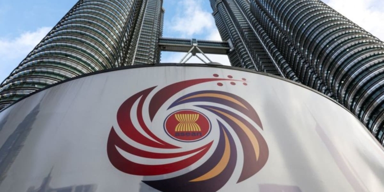 ASEAN ministers pledge to safeguard regional energy security amid Middle East tensions