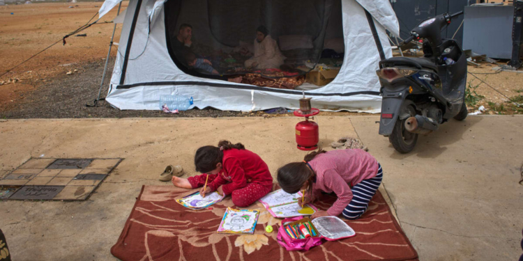 Israel warns of strike on Lebanon-Syria border crossing as attacks continue