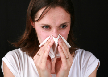 Amoxicillin Alone Holds Up for Acute Sinusitis