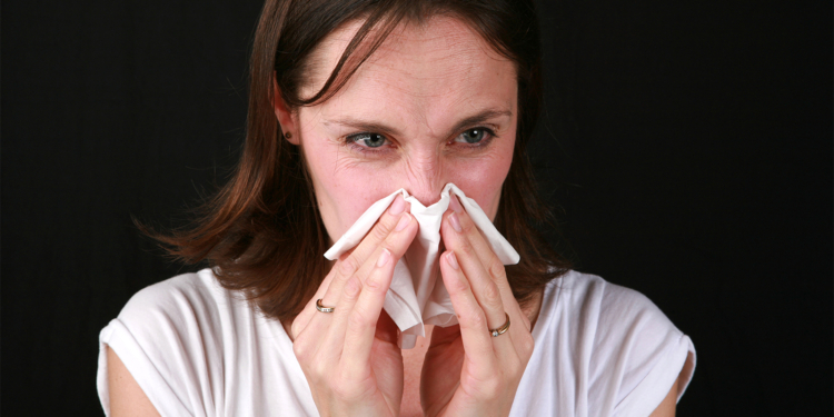 Amoxicillin Alone Holds Up for Acute Sinusitis