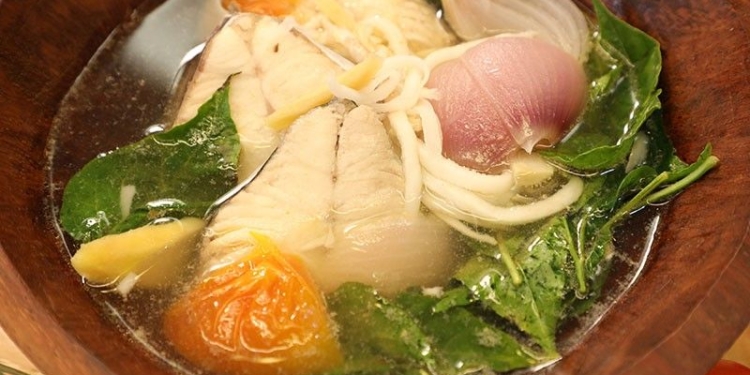 Erwan Heussaff uses rare Asin Tultol in Fish Binakol recipe