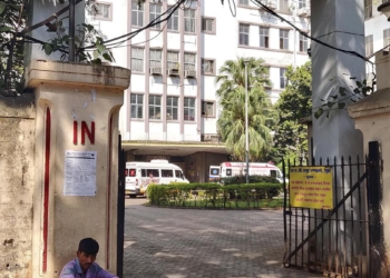 Four of a family in Mumbai die after eating biryani and watermelon; investigation underway