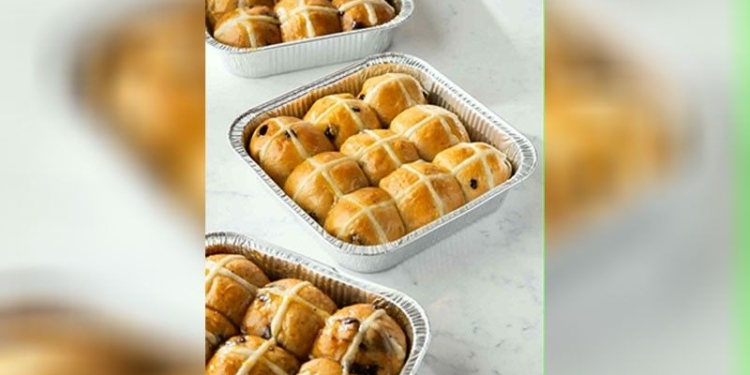 Hot Cross Buns: The Holy Week bread