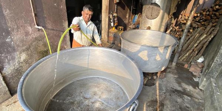 Kerala: Over 150 fall ill after suspected food poisoning at temple feast in Mattannur