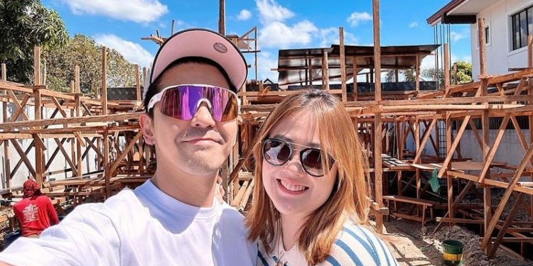 Mark Herras open to migrating to US with family