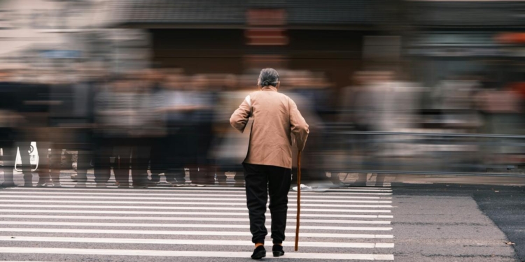 New cell therapy shows promise to treat frailty among elderly