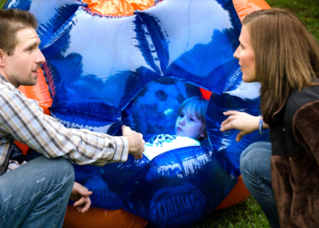 Parents of Kids With Neurodevelopmental Disorders May Face Greater Heart Risk