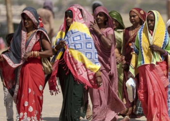 Reschedule work hours, provide drinking water to workers: Centre’s advisory to States on heat wave