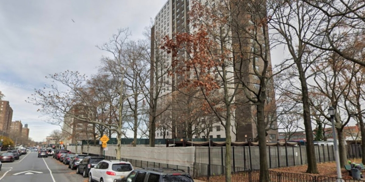 Serial killer pleads guilty to deaths of 3 women in Brooklyn senior housing complex