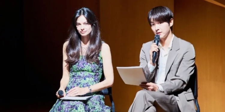 Song Joong Ki, wife Katy Louise Saunders make first public appearance