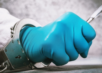 Surgeon Accused of Removing Wrong Organ Faces Manslaughter Charge