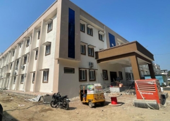 Telangana expands emergency and chronic healthcare beyond Hyderabad; cancer care, dialysis services in districts