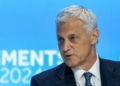 StanChart CEO seeks to reassure staff over 'lower value human capital' comment