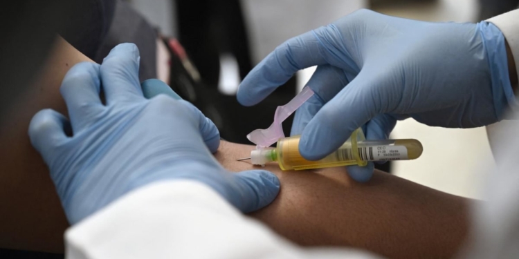 MediSave withdrawal limit for HIV drugs to go up from S$550 to S$850 monthly