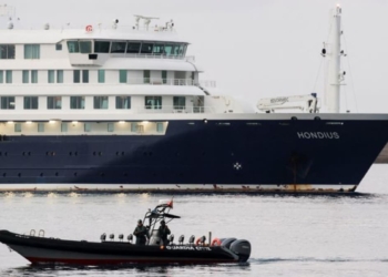 Hantavirus-hit cruise ship arrives in Spain's Canary Islands