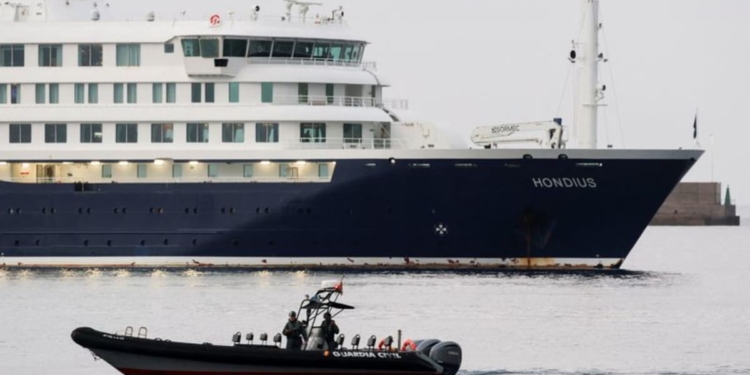Hantavirus-hit cruise ship arrives in Spain's Canary Islands