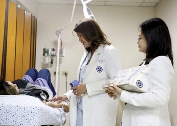 A life&acirc;s work in women&acirc;s health: Dr.&Acirc;&nbsp;Nelly Quintin-Dela Cruz&Acirc;&nbsp;beyond the delivery room of Manila Doctors Hospital