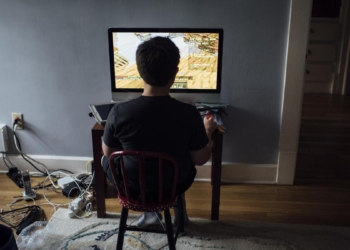 Experts clarify the link between screen time and autism