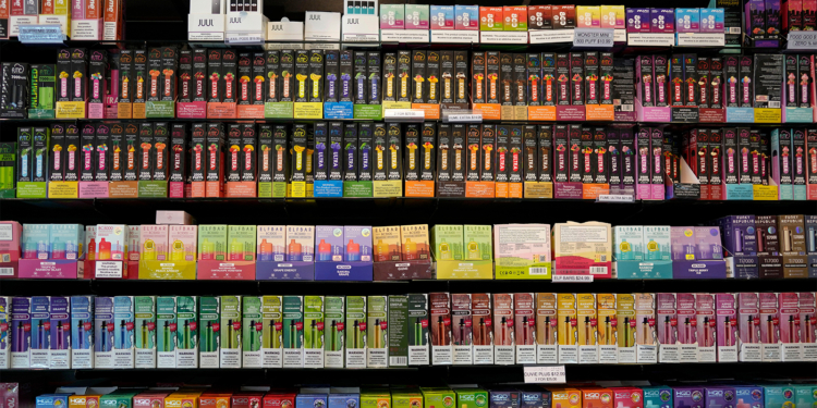FDA Staff Blindsided by Move Allowing More E-Cigs, Nicotine Pouches Onto Market