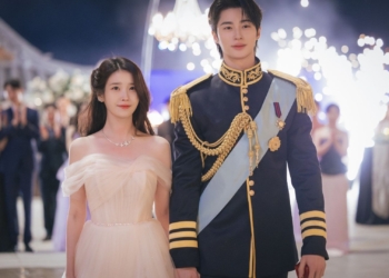 IU, Byeon Woo Seok show