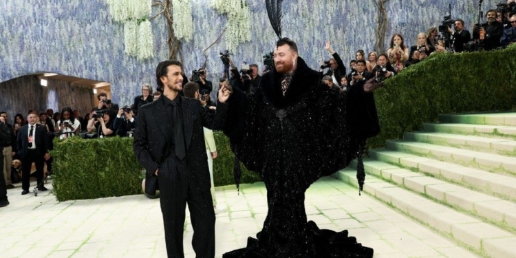 Sam Smith engaged to designer Christian Cowan &acirc; reports