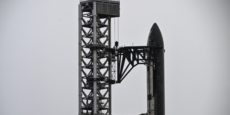 SpaceX scrubs Starship V3 rocket launch