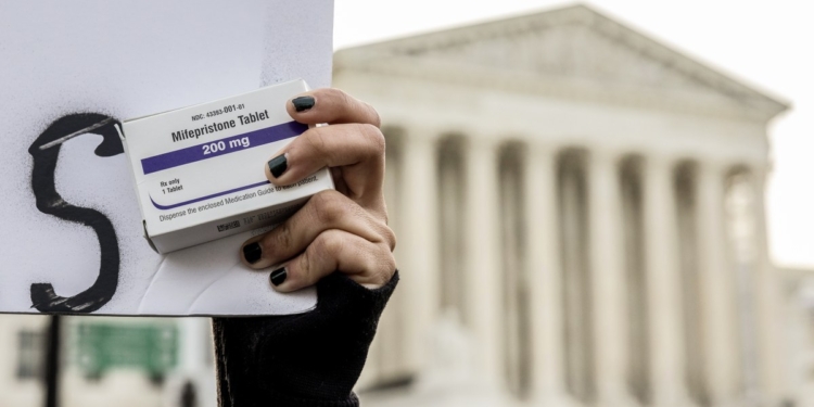 Supreme Court asked to pause ruling blocking telehealth and mail access to abortion pills