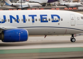 United Airlines plane diverted and ‘unruly passenger’ detained after in-flight incident